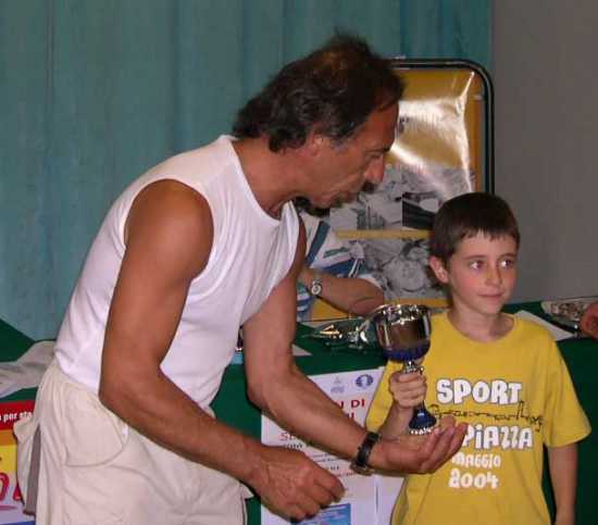  Andrea Muccini durante la premiazione. 