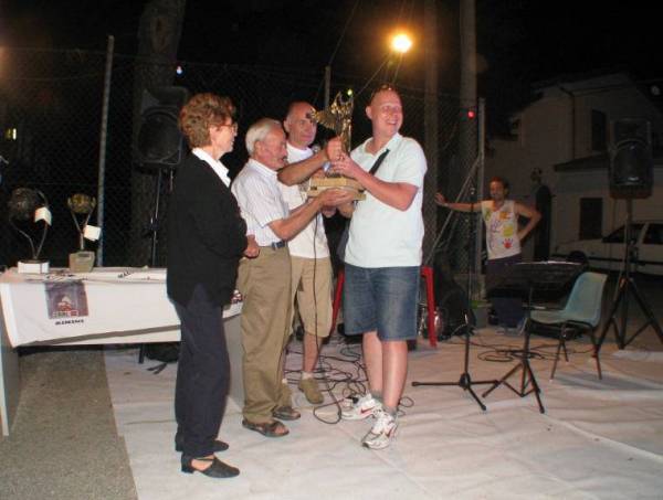  Premiazione del III posto. 